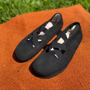 Birkenstock Santa Ana Ballet Flats in black suede